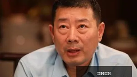 哈兰德训练场惊现飞行瞬，米兰体育App，间社交媒体曝光踢球腾空照，姿势令人惊叹